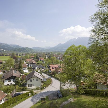 3 Sterne Komfortable Ferienwohnung Mit Einem Traum Blick Zu Den Bergen Sauna Spielzimmer Kueche Garage 27 Oberaudorf Exterior foto